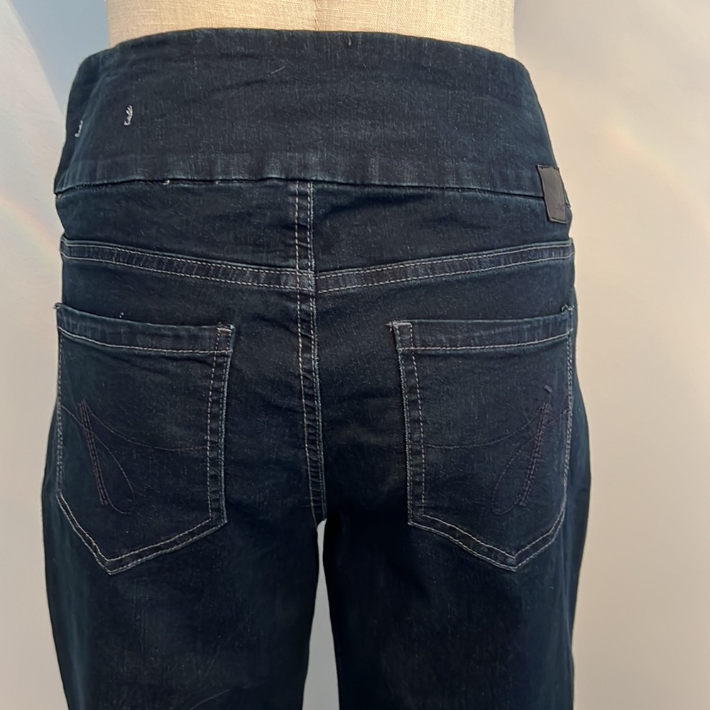 Jeans - Picture 4 of 12
